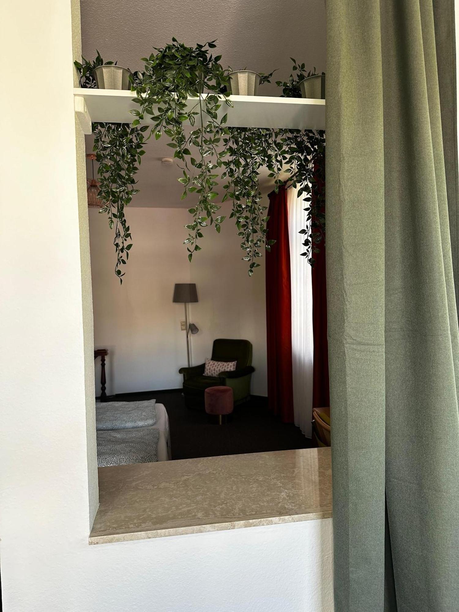 Maisonettewohnung Im Loft Stil Mit Wunderschoener Terrasse كارلسروه المظهر الخارجي الصورة