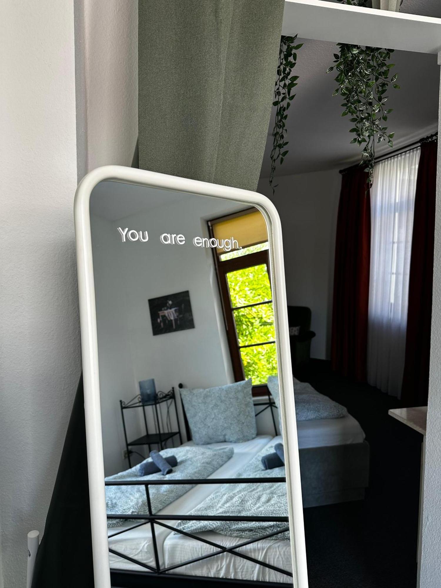 Maisonettewohnung Im Loft Stil Mit Wunderschoener Terrasse كارلسروه المظهر الخارجي الصورة