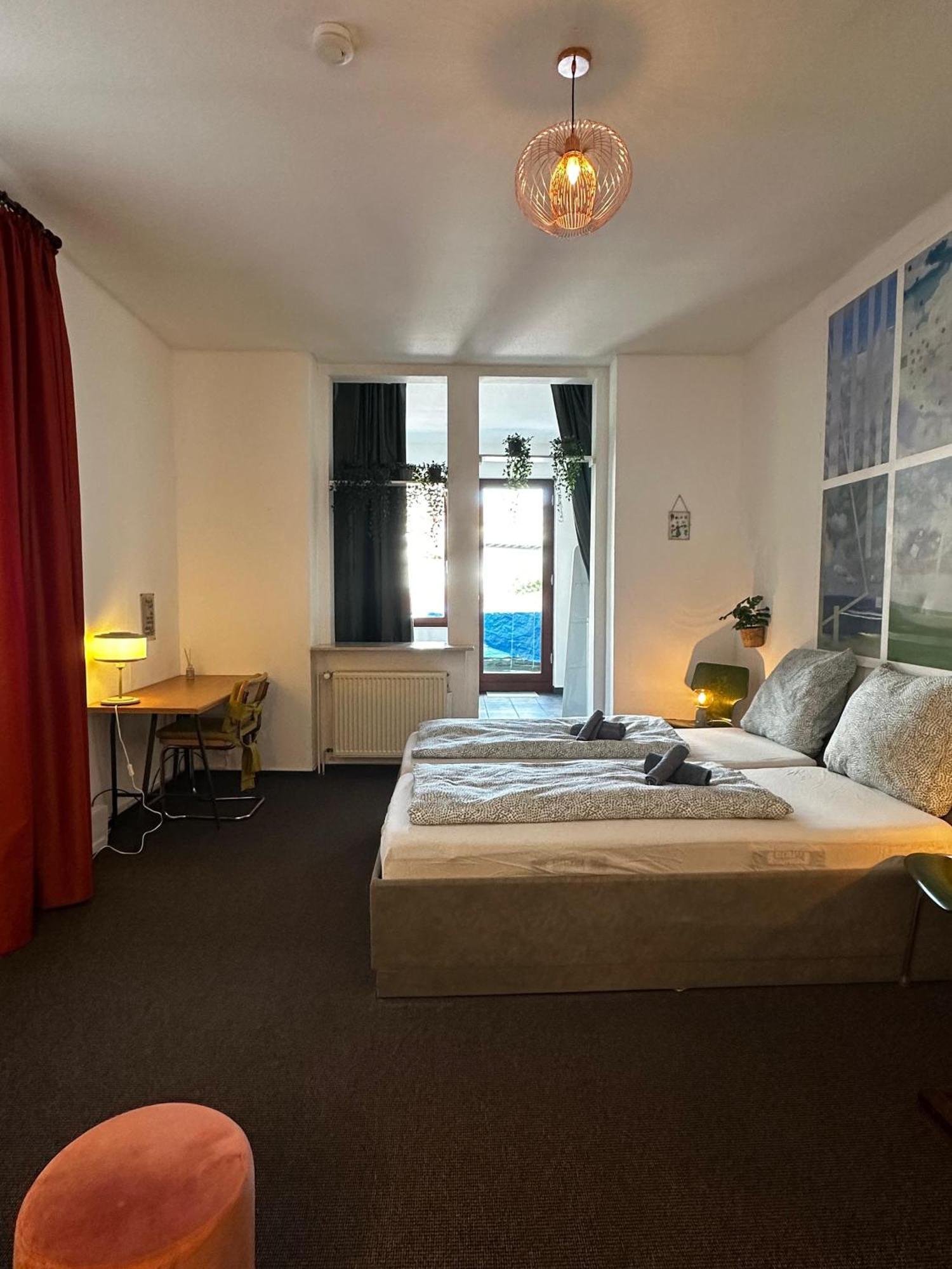 Maisonettewohnung Im Loft Stil Mit Wunderschoener Terrasse كارلسروه المظهر الخارجي الصورة